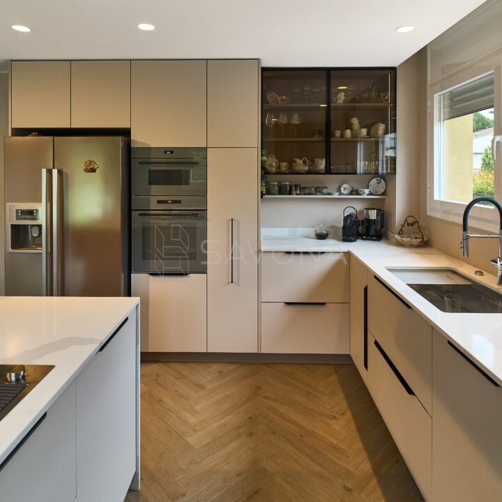 Cocina de diseño contemporáneo — Savona Mueble, cocinas y muebles a medida en Barcelona