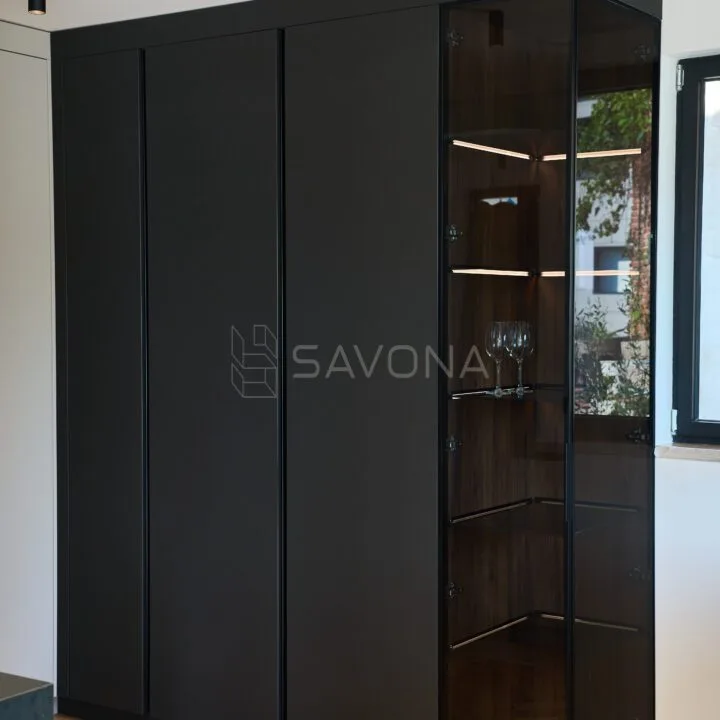 Savona NeroLuce Eleganza — Savona Mueble, cocinas y muebles a medida en Barcelona